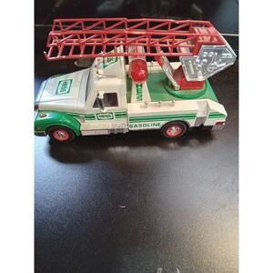 Hess Gasoline Small Fire Truck w/ Ladder (Ladder is Damaged)